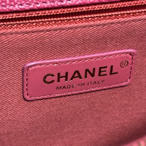CHANEL Hot Pink/Gradient Straps Caviar Thread Around Flap Bag - Picture 11 of 14